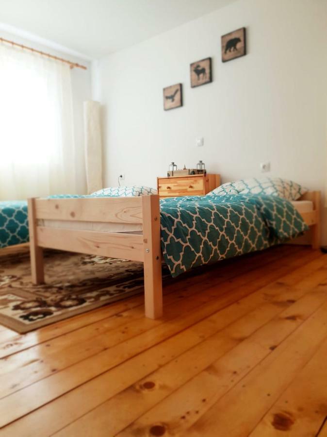 Apartmani Andrej Udbina Exterior foto